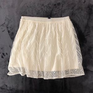 American Eagle Flowy skirt
